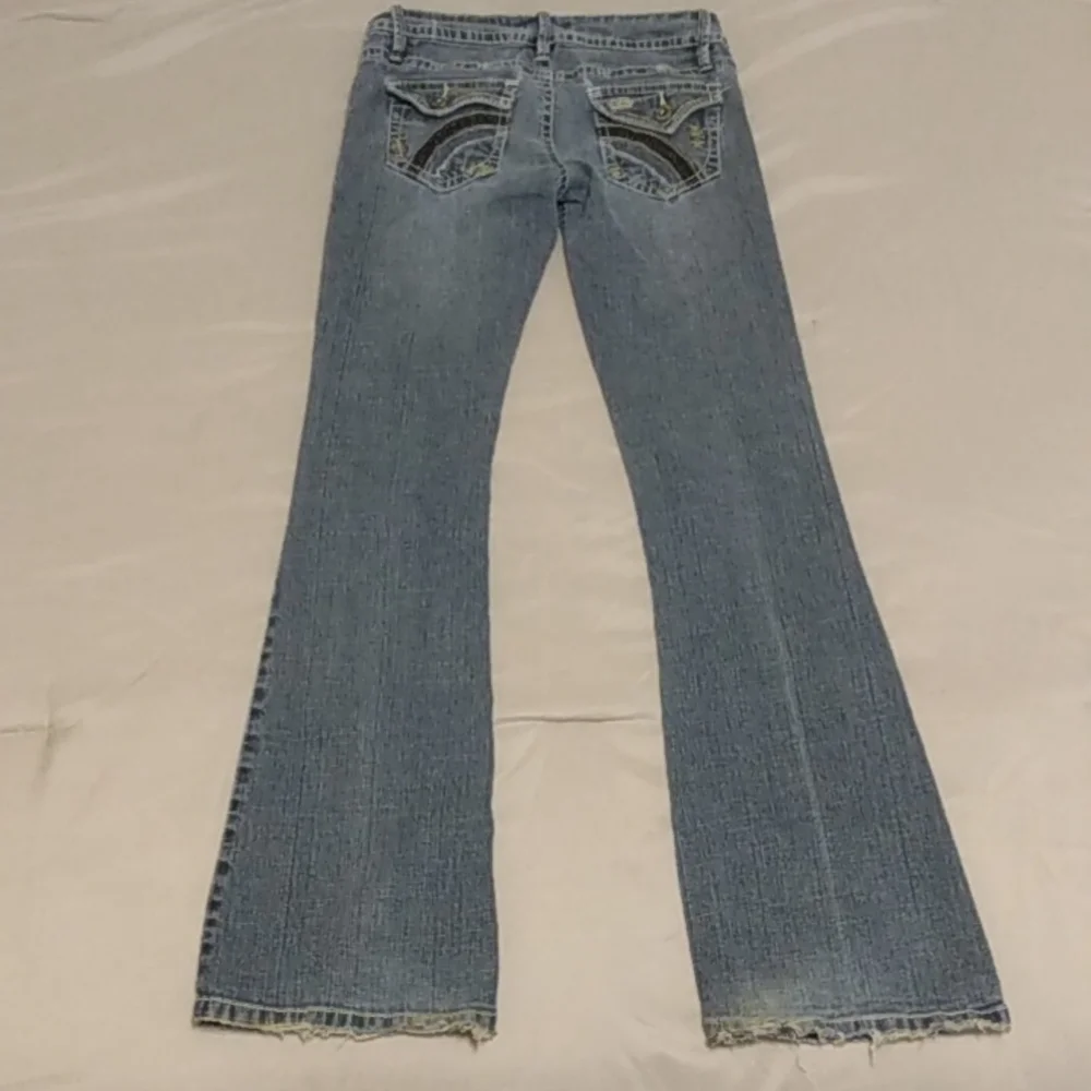 Bongo Boot Cut Stretchy Jeans - Size 5 - Picture 9 of 10
